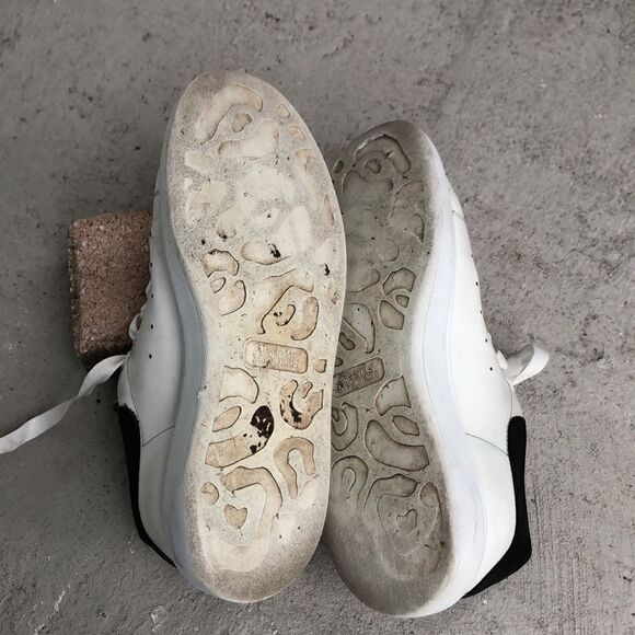 Alexander McQueen low top trainers - Picture 10 of 11